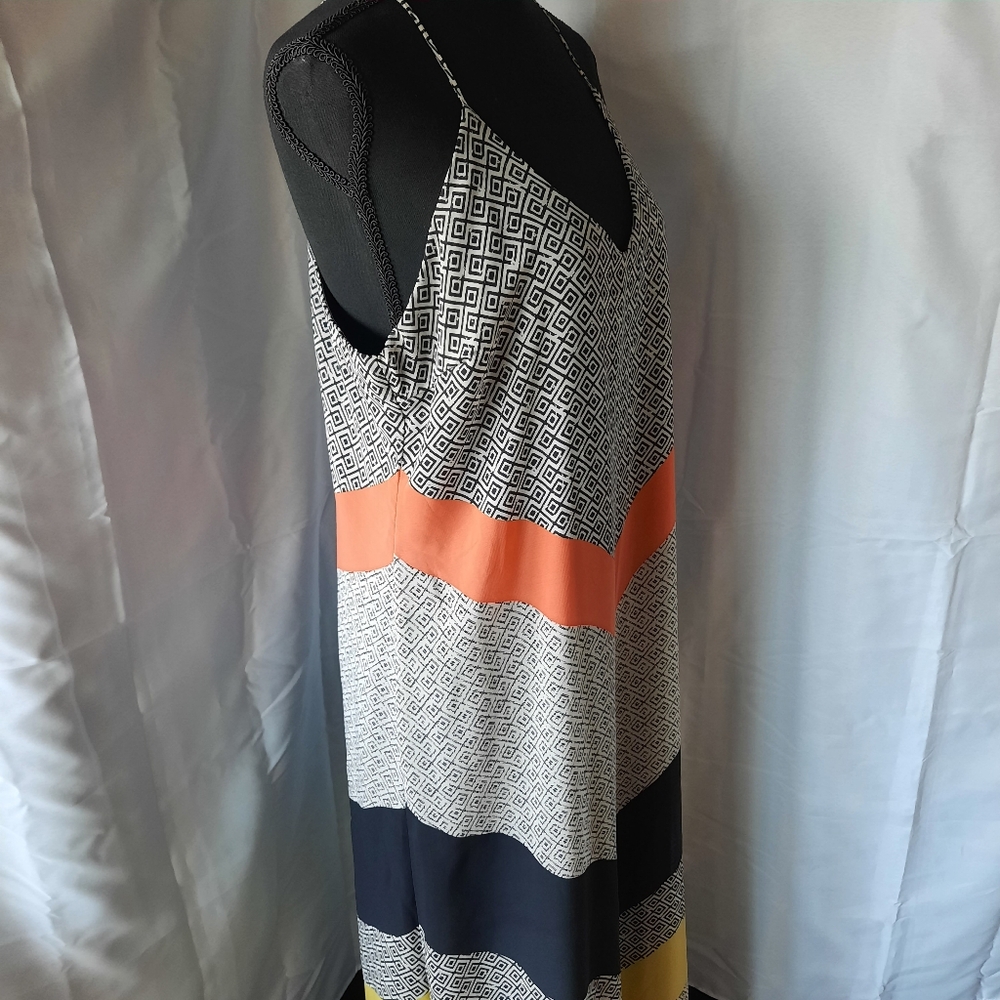 Old Navy Maxi Dress Womens Size Large V Neck Orange Yellow Geometic - Picture 6 of 16